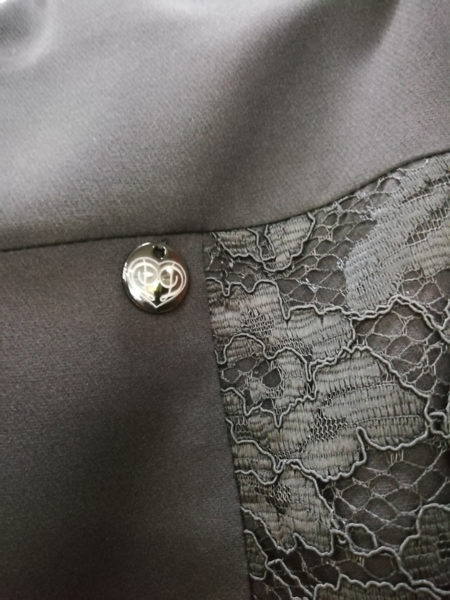 gonna-nera-con-pizzo-macrame-particolare-zoom