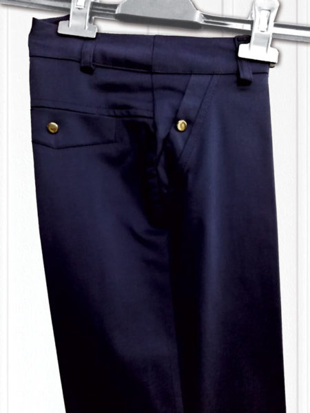 pantaloni-donna-modello-saponato-calibrati-particolare
