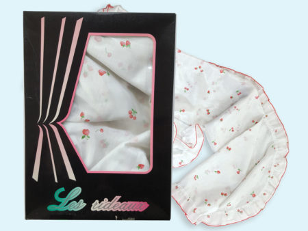 Coppia di tendine misura 75-95 x 240 cm disegno con fragole e lamponi a decorazione, art Les Rideaux