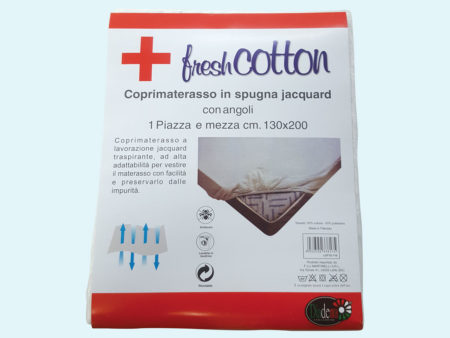 coprimaterasso-in-spugna-jacquard-con-angoli-1-piazza-e-mezza