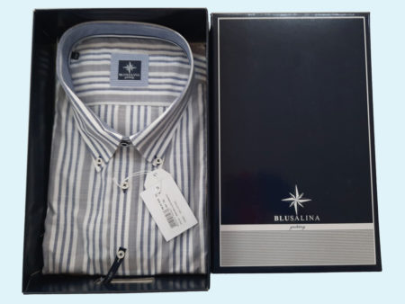 Camicia  Uomo  Mezza  manica  Art. BISMARK CONFORMATO , Blu Salina con Bottoncini  taglia conformata 100 %  cotone