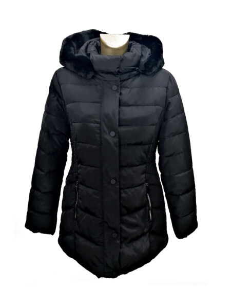 Giaccone trapuntato donna art. 8008  CAPRISE con cappuccio staccabile colore nero